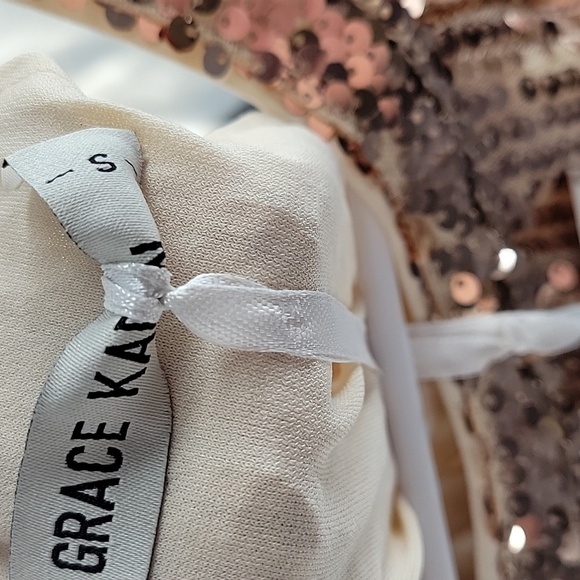 Sequin Halter Top - Picture 10 of 16